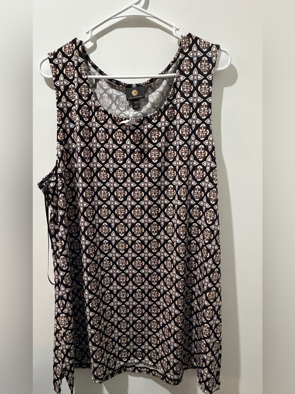 JM Collection Black, Brown and Cream Geometric Scoop Tank Top
